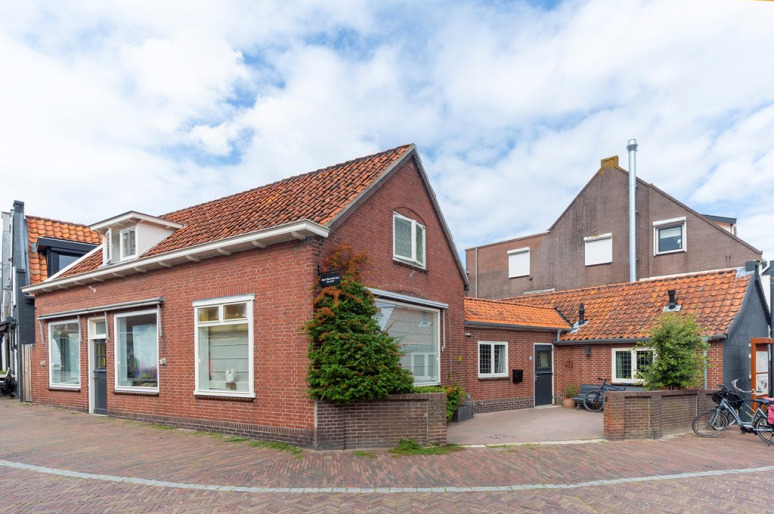 Raadhuisstraat 21, Ouddorp