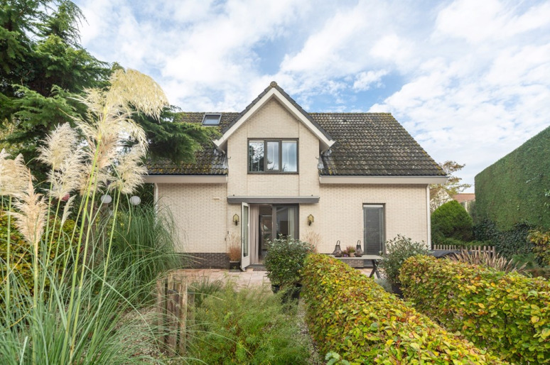 Noordzeepark-Oosterplaat 16, Ouddorp