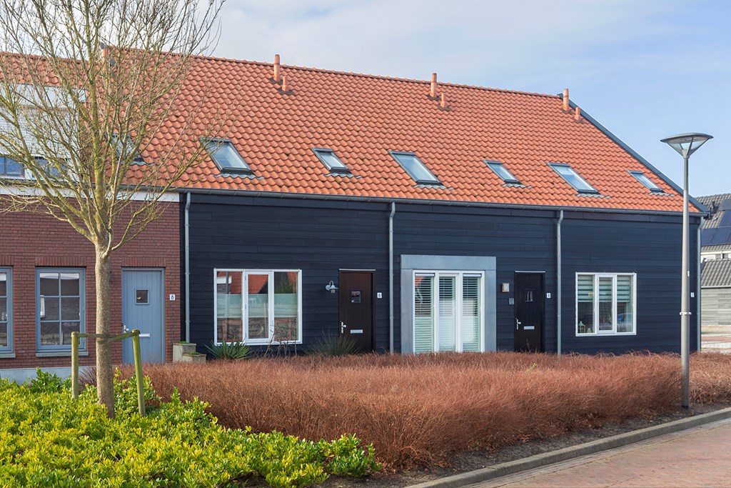 Achter 'T Hof 6, Ouddorp