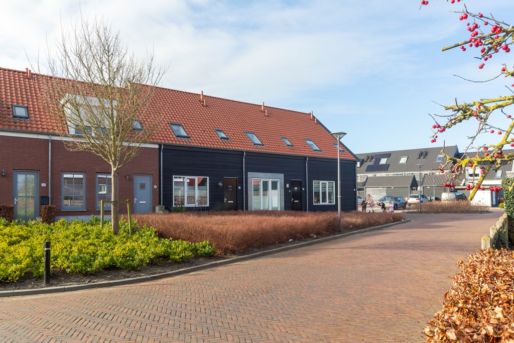 Achter 'T Hof 6, Ouddorp