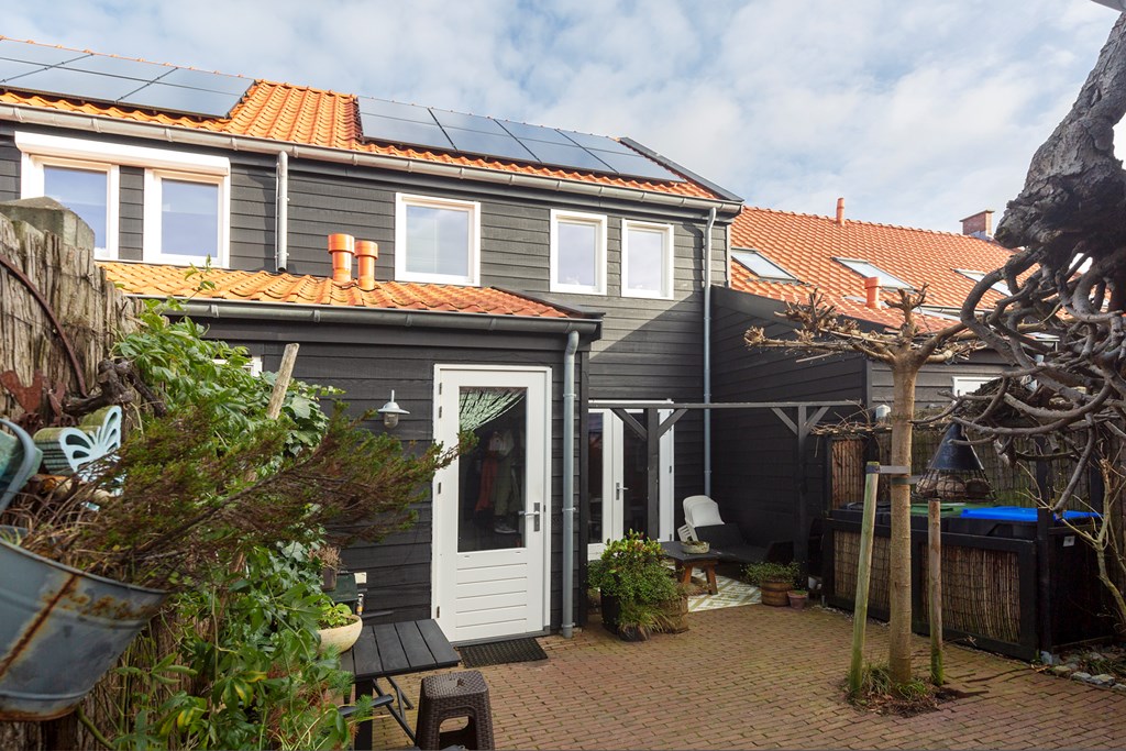Achter 'T Hof 6, Ouddorp