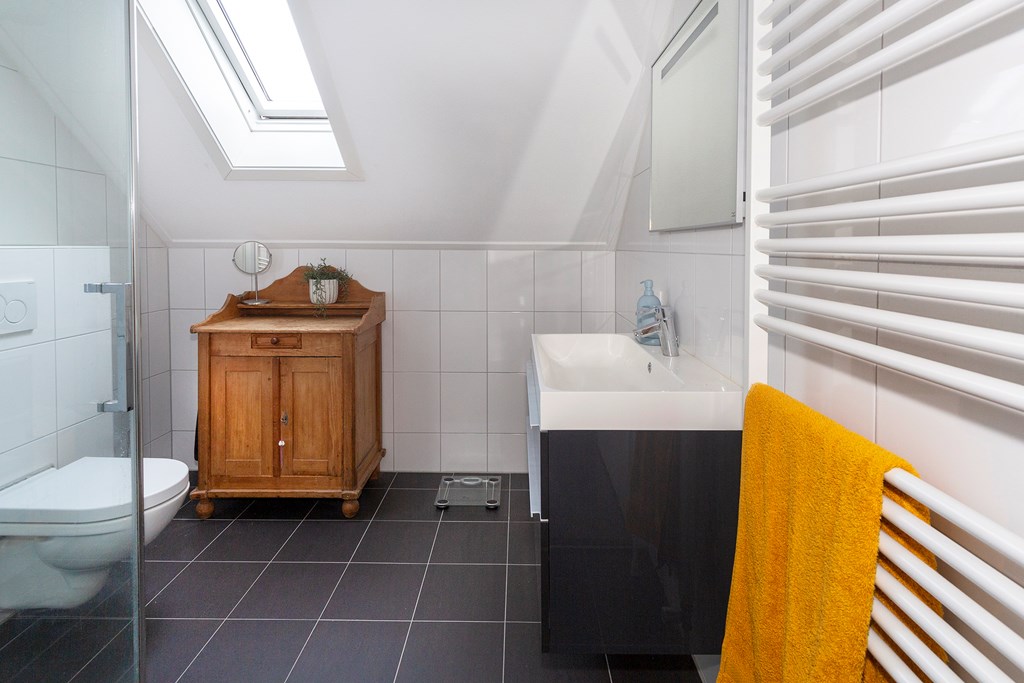 Achter 'T Hof 6, Ouddorp
