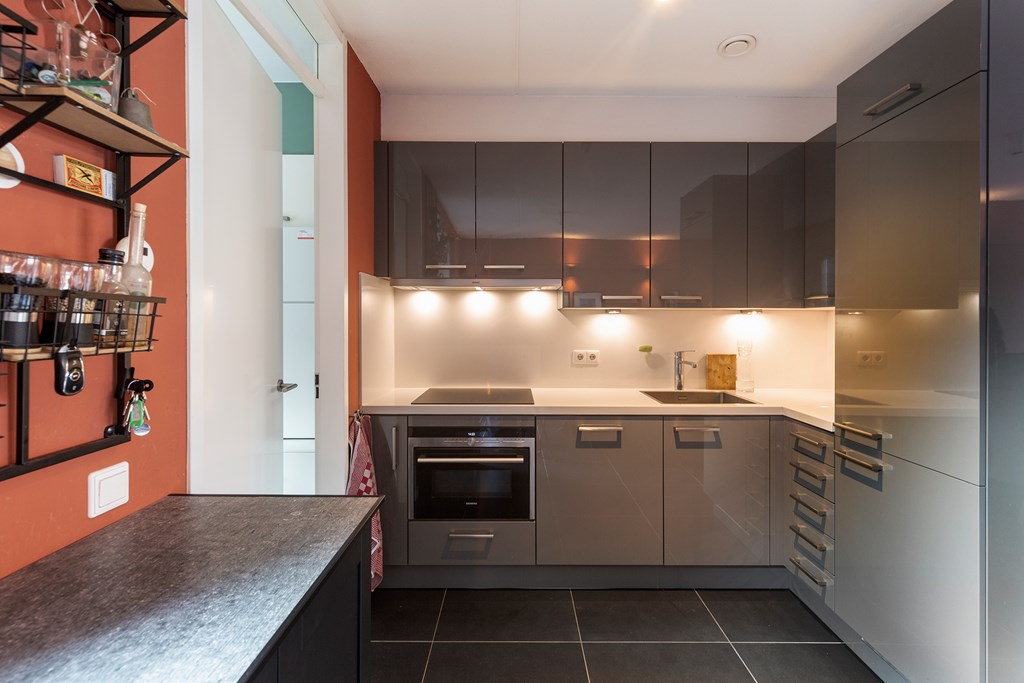 Achter 'T Hof 6, Ouddorp