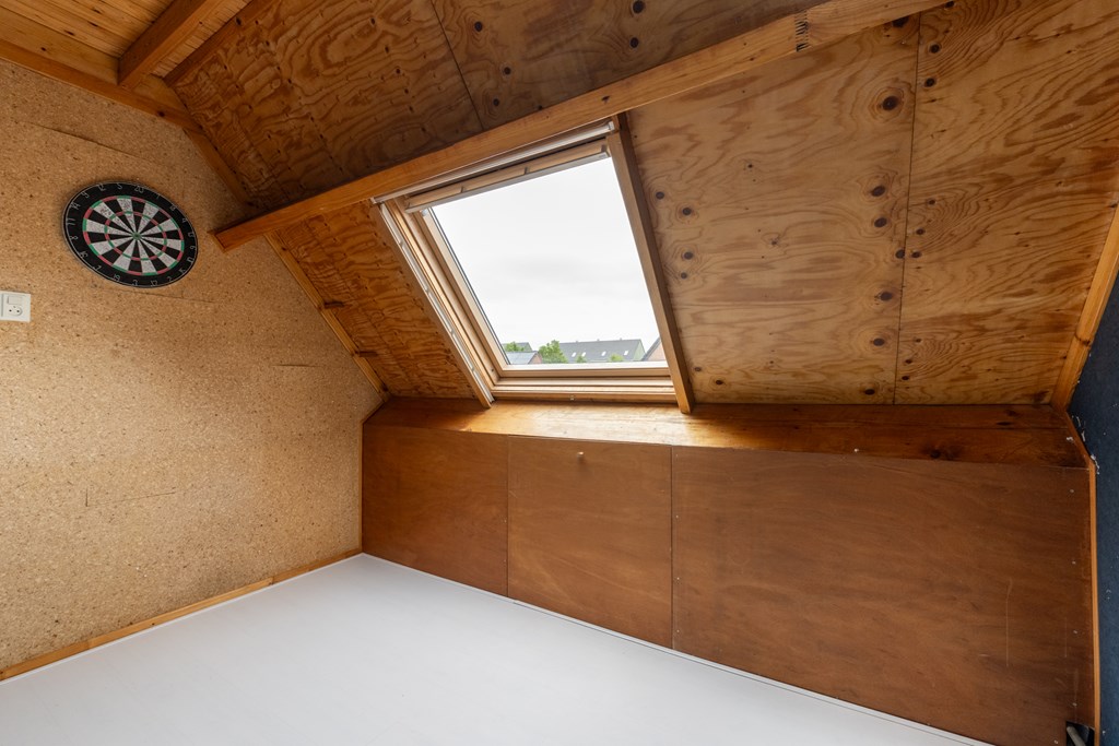 Elegastburg 24, Capelle aan den IJssel