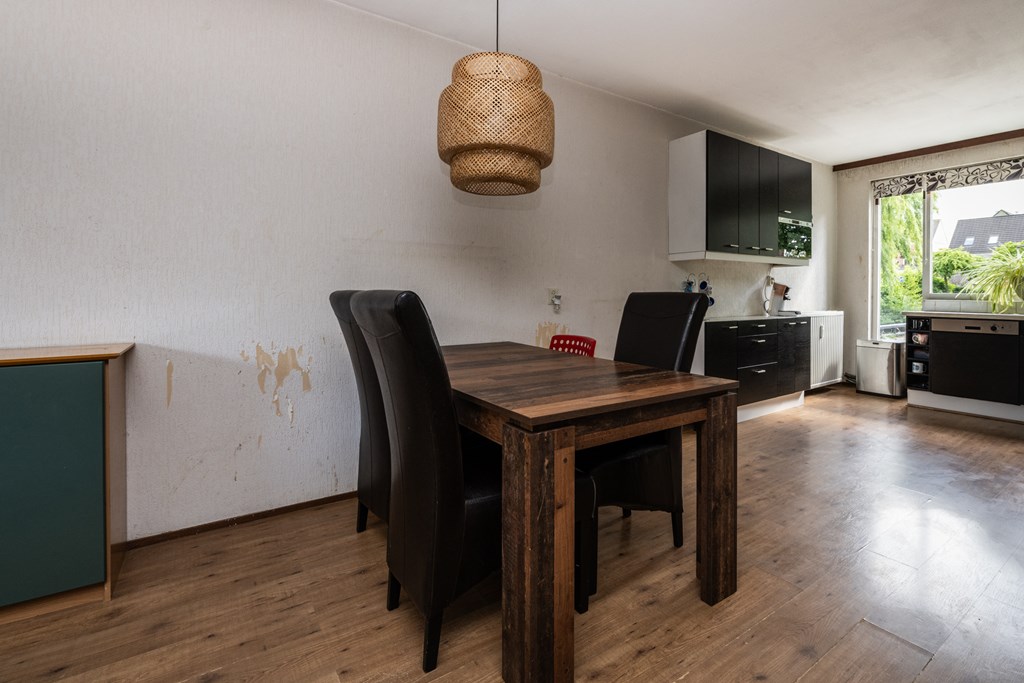 Elegastburg 24, Capelle aan den IJssel