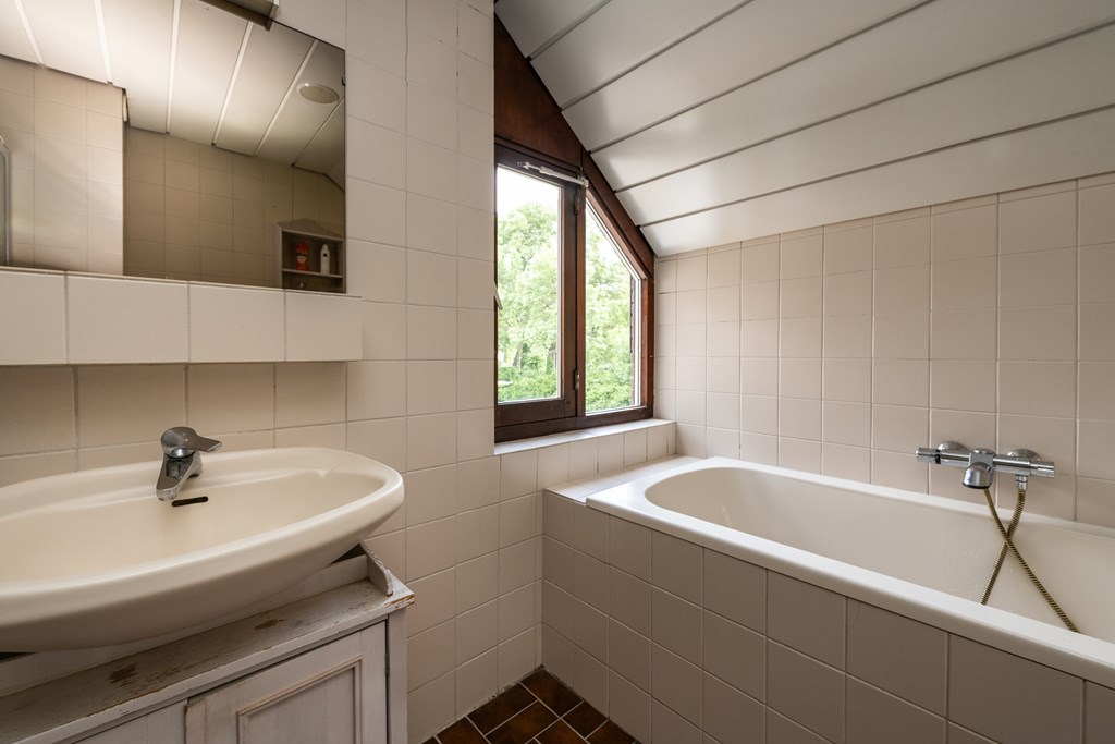 Elegastburg 24, Capelle aan den IJssel