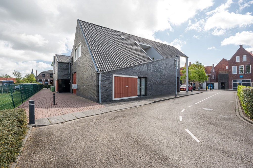 Dorpstienden 10, Ouddorp