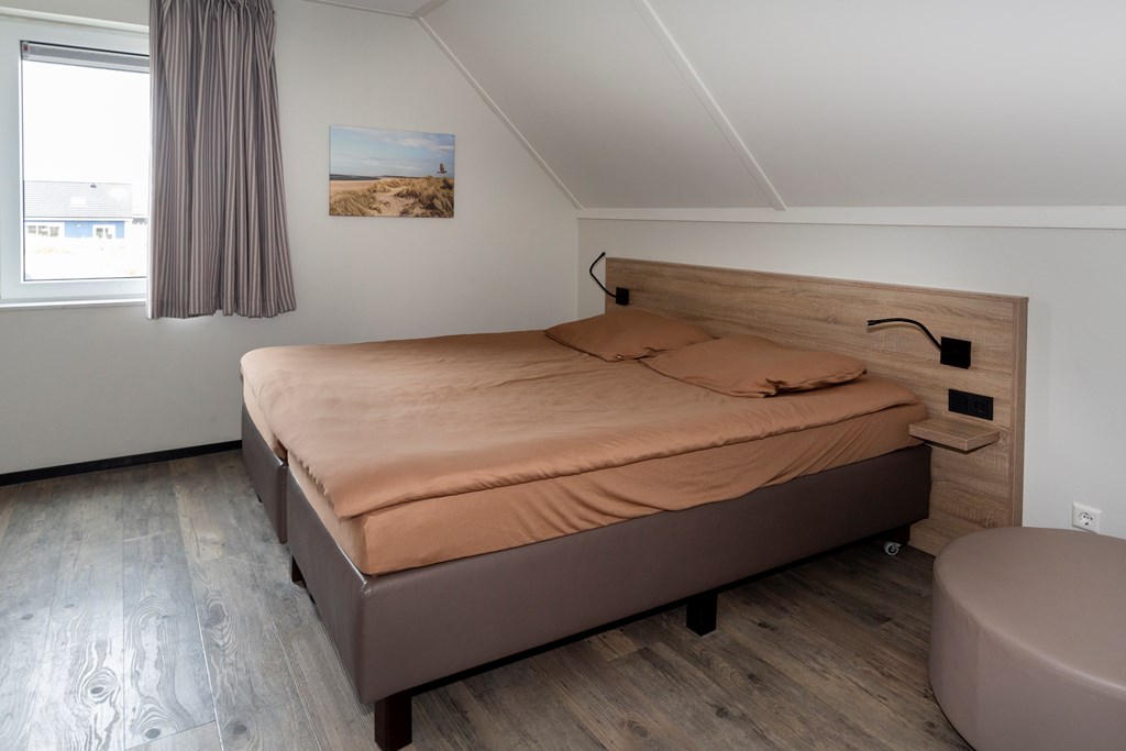 De Duinen 512, Ouddorp