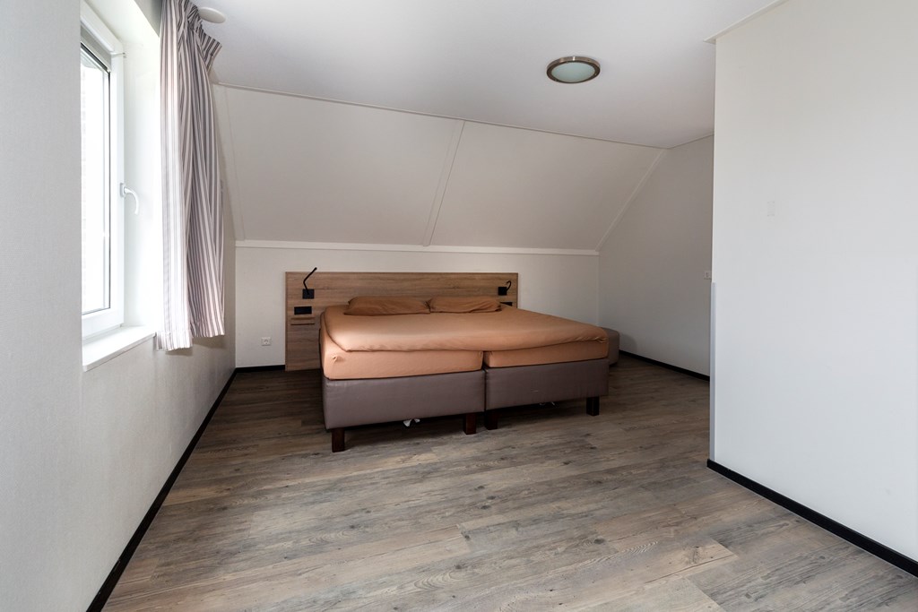 De Duinen 512, Ouddorp