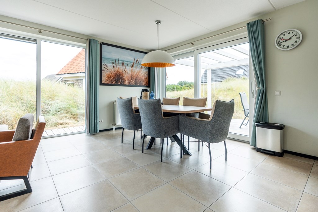 De Duinen 512, Ouddorp