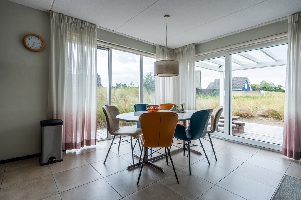 De Duinen 413, Ouddorp