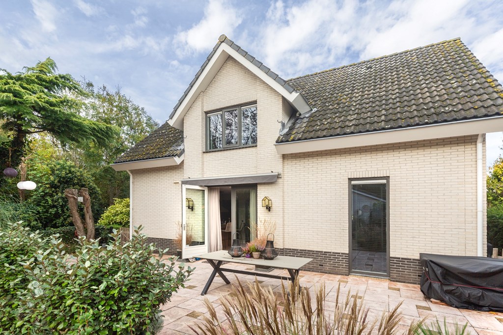 Noordzeepark-Oosterplaat 16, Ouddorp