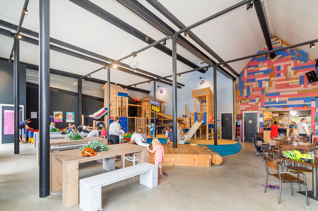 De Duinen 524, Ouddorp