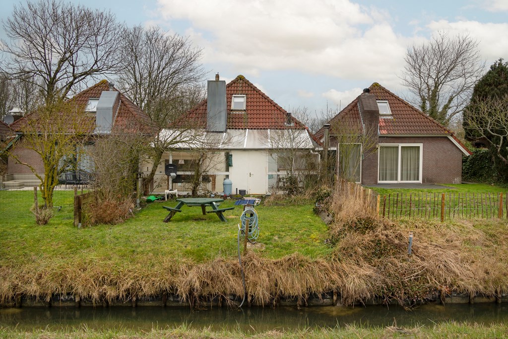 Herkingsezeedijk 215, Herkingen