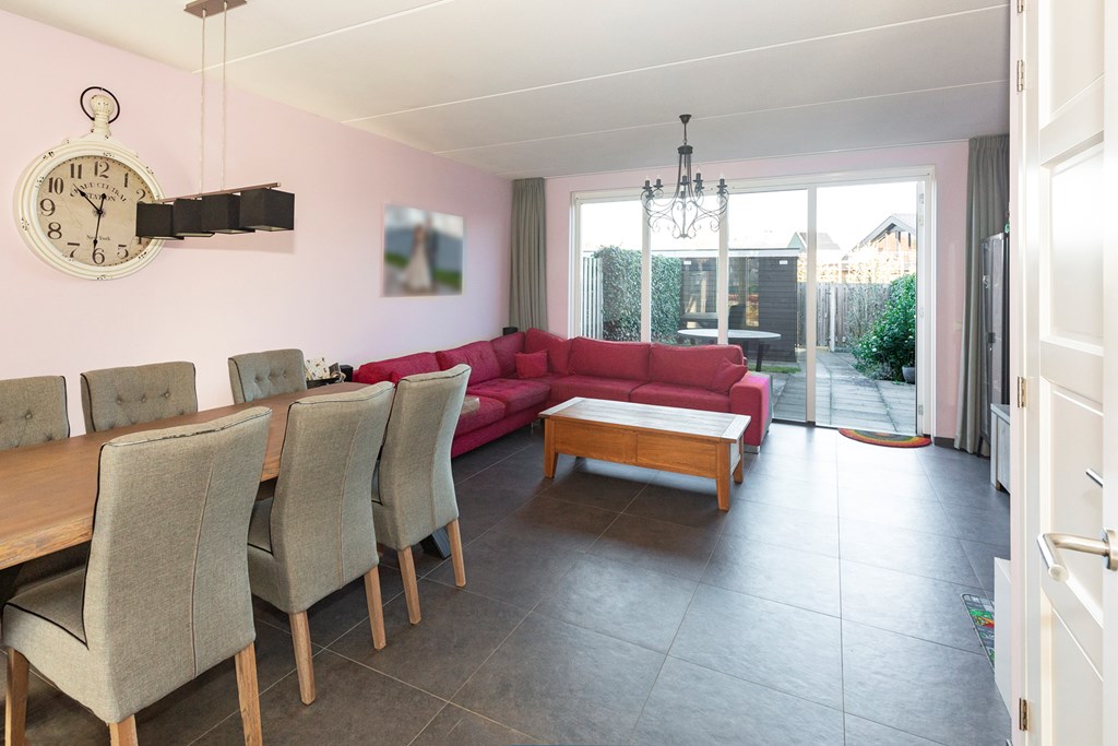 Van Kerkwijkhof 18, Ouddorp