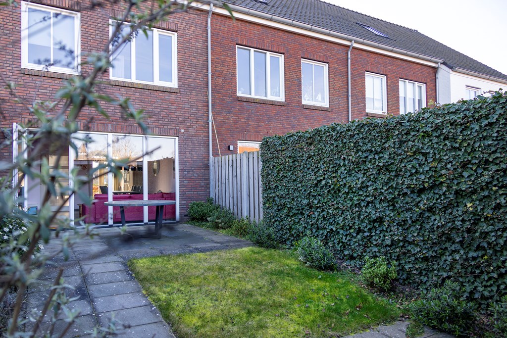 Van Kerkwijkhof 18, Ouddorp