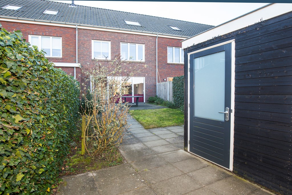 Van Kerkwijkhof 18, Ouddorp