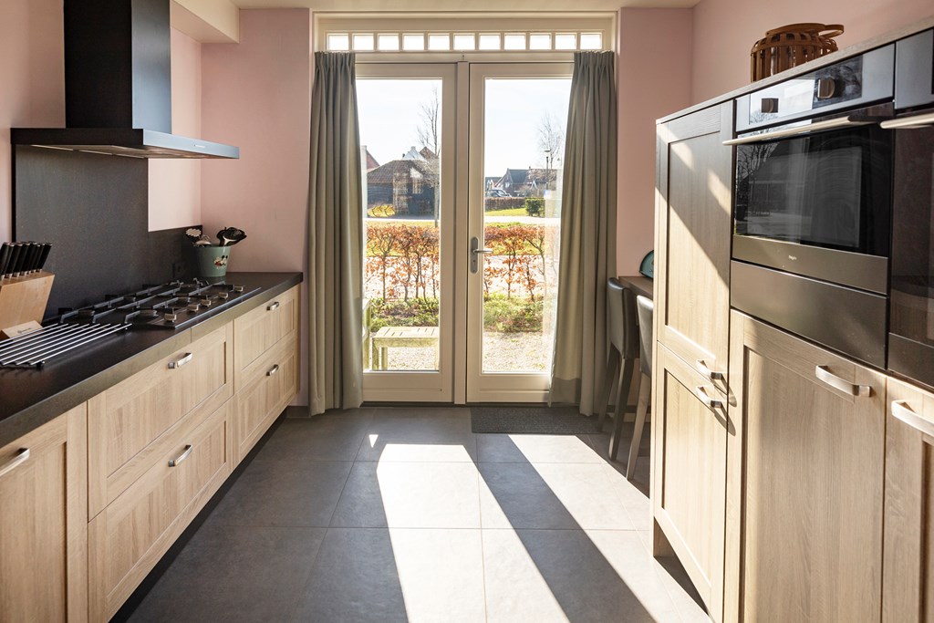 Van Kerkwijkhof 18, Ouddorp