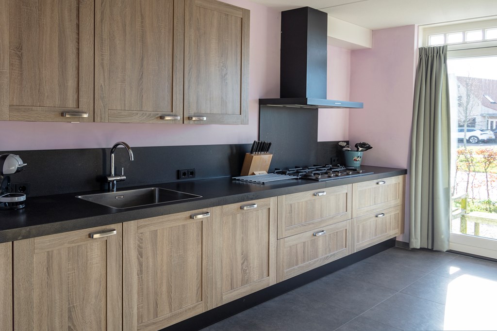 Van Kerkwijkhof 18, Ouddorp