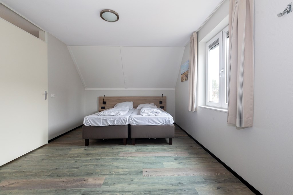 De Duinen 307, Ouddorp