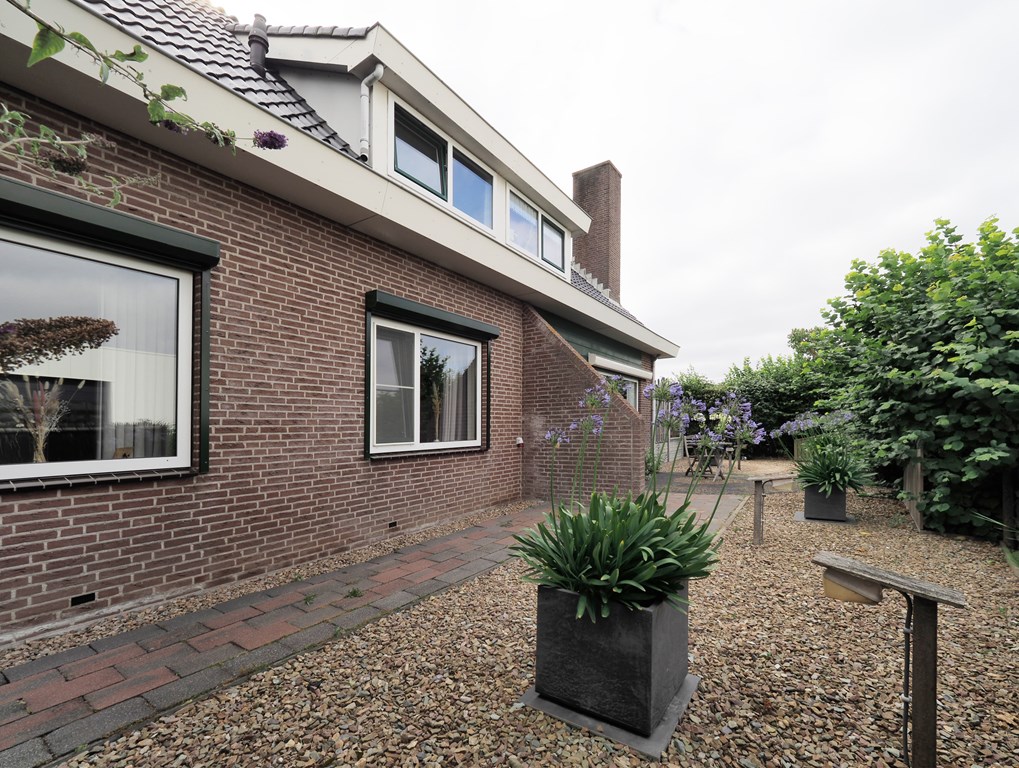 Zuidweg 1, Ouddorp
